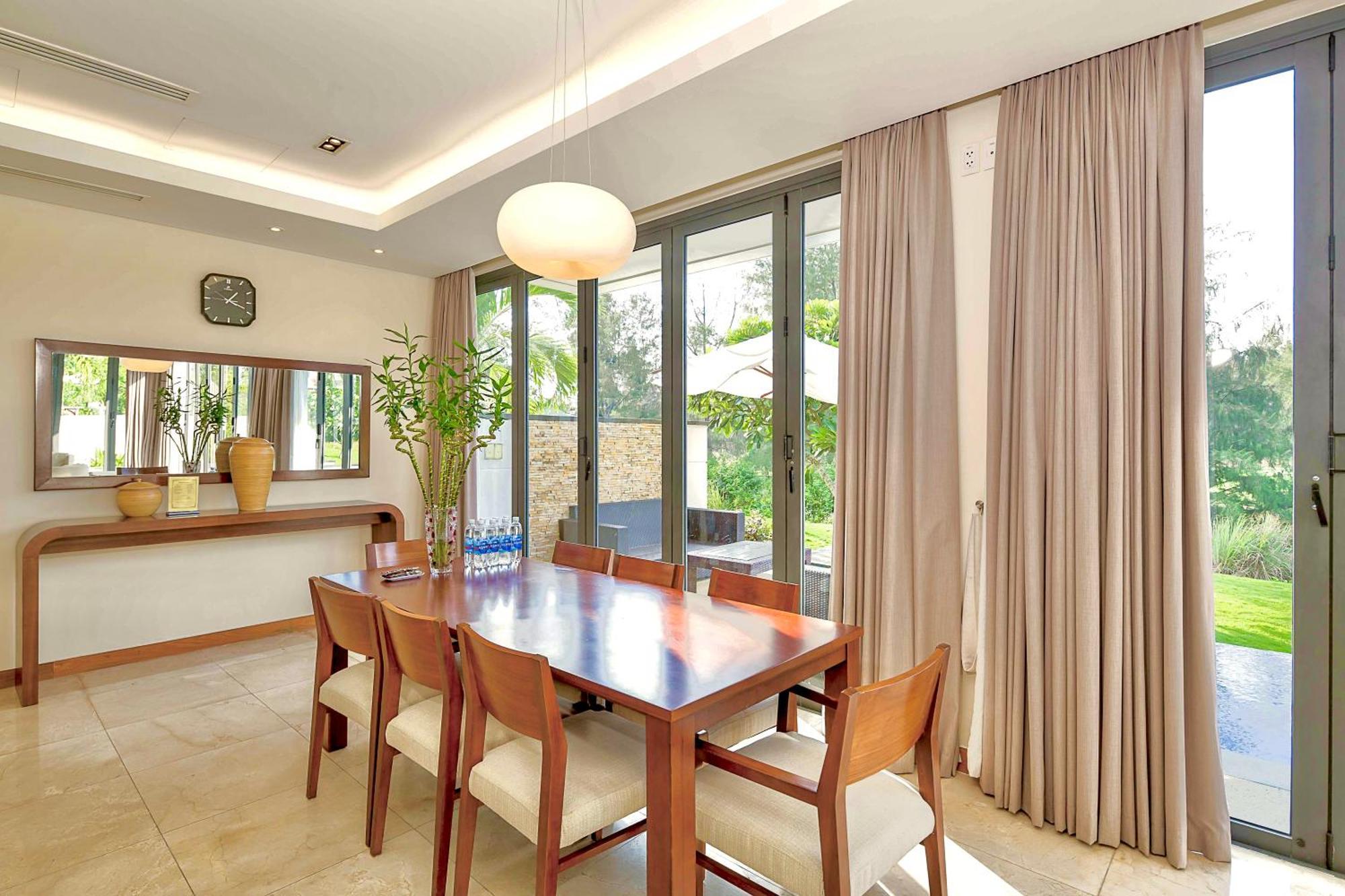 דה נאנג Luxury Dana Beach Resort & Spa חדר תמונה